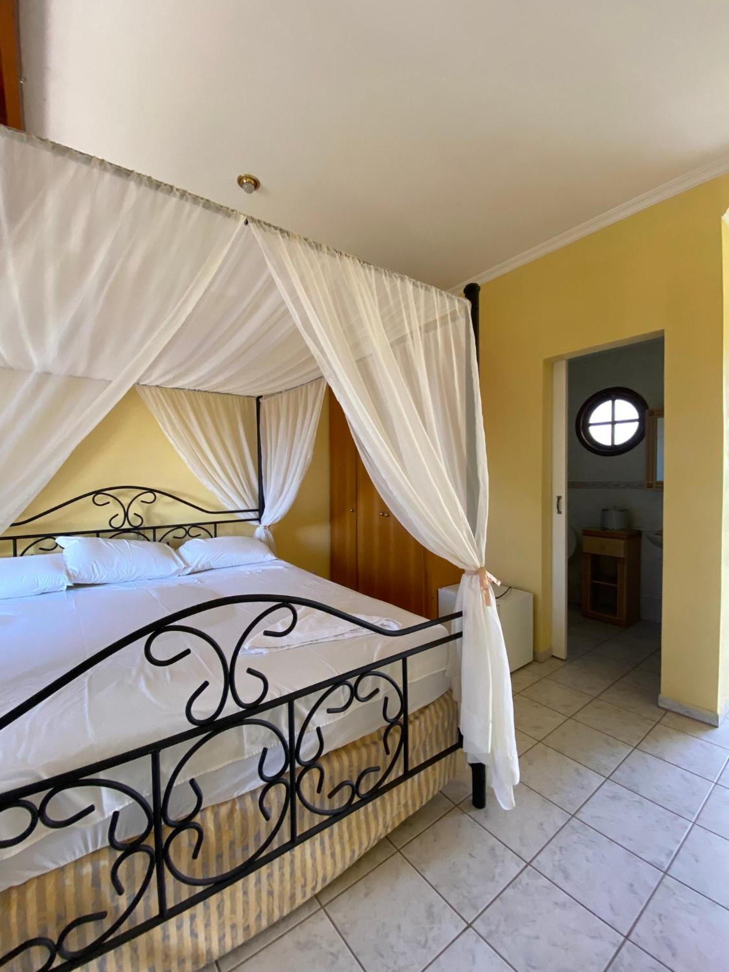 São José dos Pinhais Hotel Velha Corte المظهر الخارجي الصورة